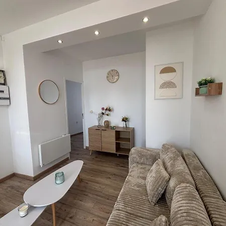 Le Petit Paradis Apartman *